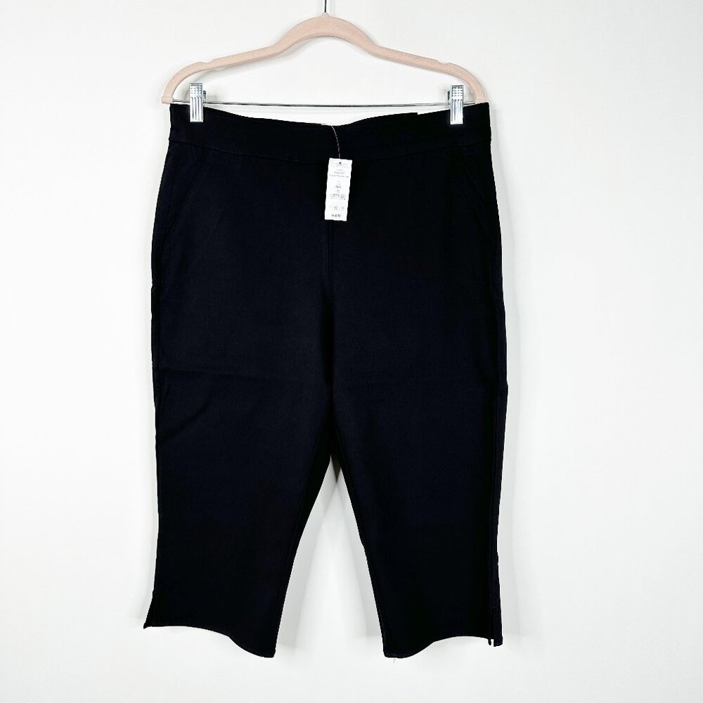 NWT White House Black Market Pullon Straight Capri Black 10 - Picture 2 of 9